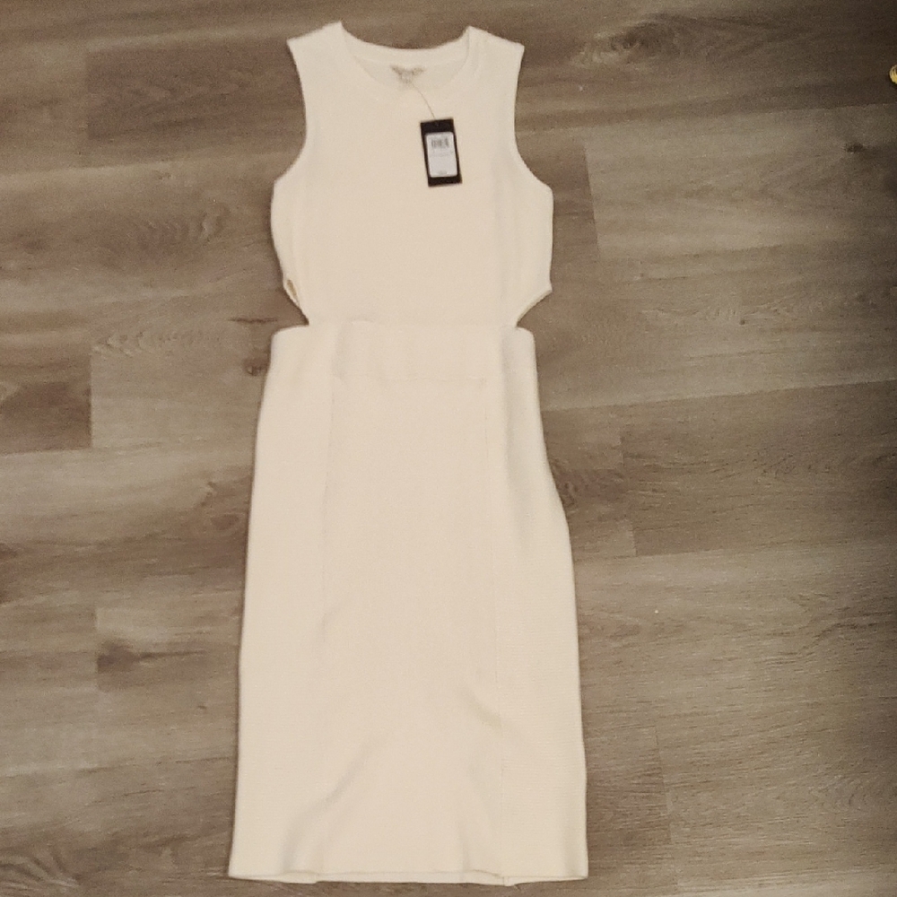 Guess Cream Sleeveless Midi Dress